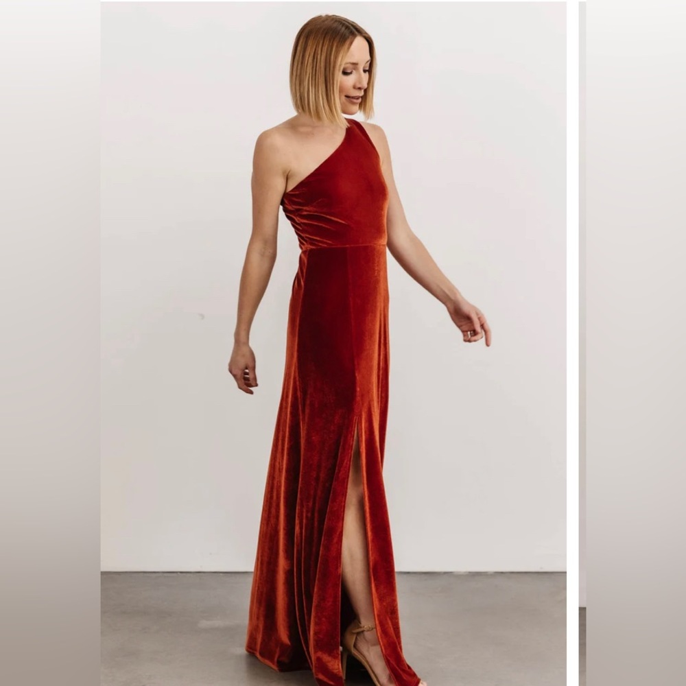 Tatiana Velvet One Shoulder Maxi Dress